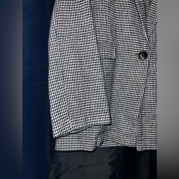 Mittoshop Black and White Houndstooth Coat - Picture 3 of 7